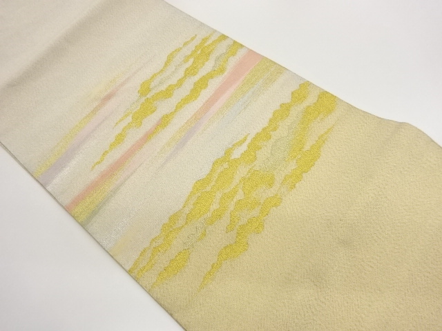 綴れヱ霞に雲模様織出し名古屋帯